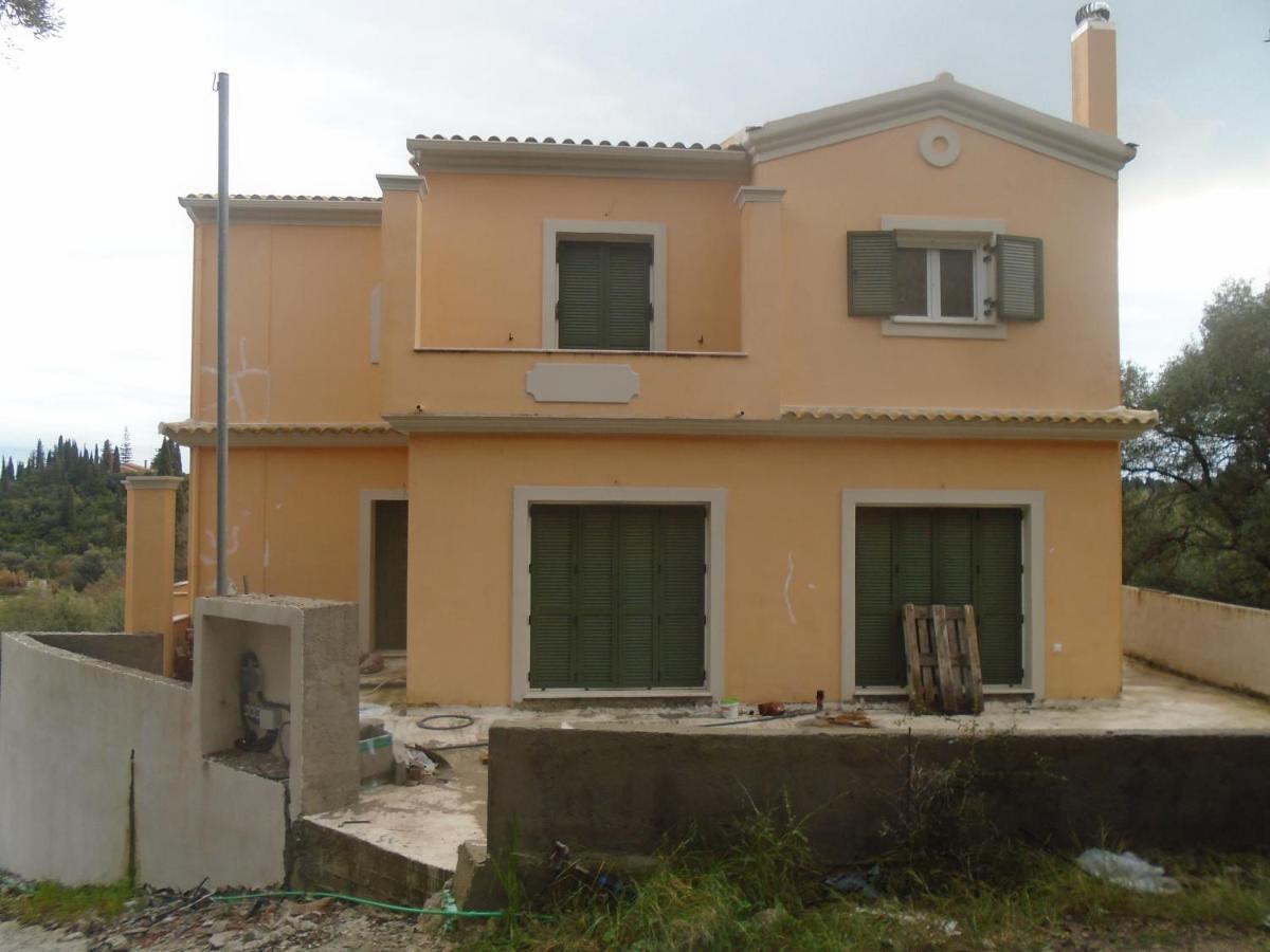 Ligeris House 1 In Agioi Deka * Agioi Deka (Corfu)