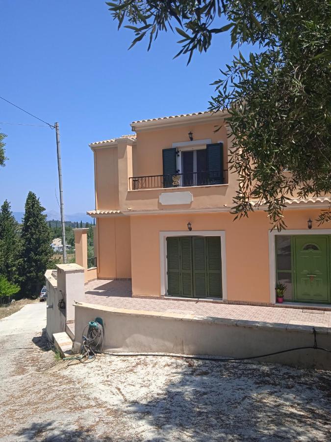 Ligeris House 1 In Agioi Deka *