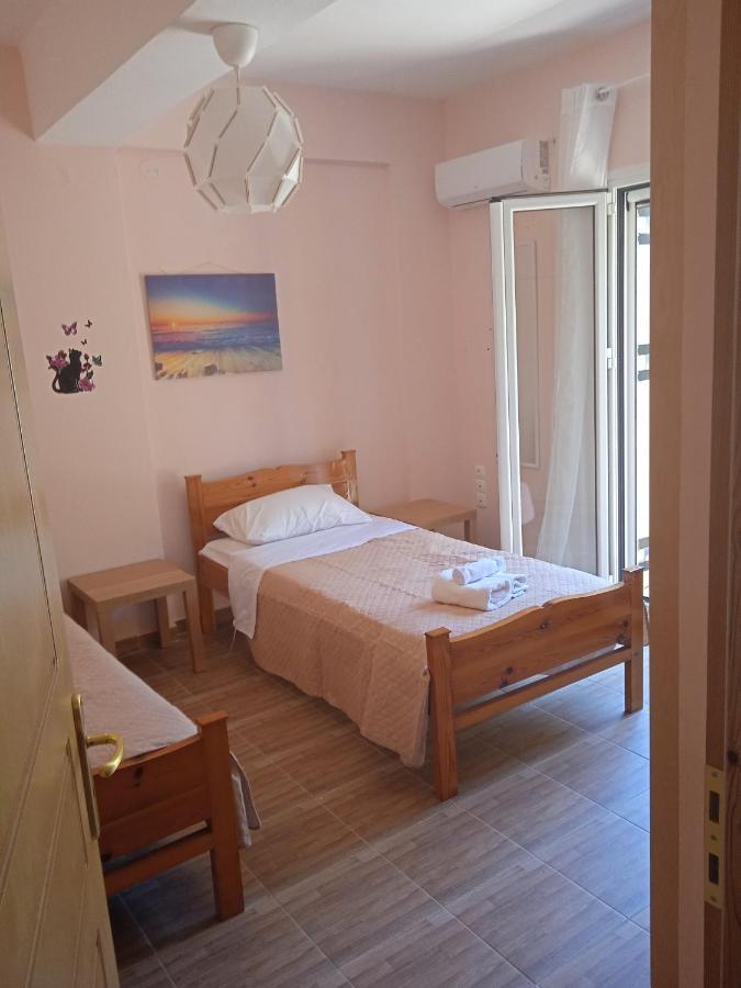 בית נופש Ligeris House 1 In Agioi Deka Agioi Deka (Corfu)