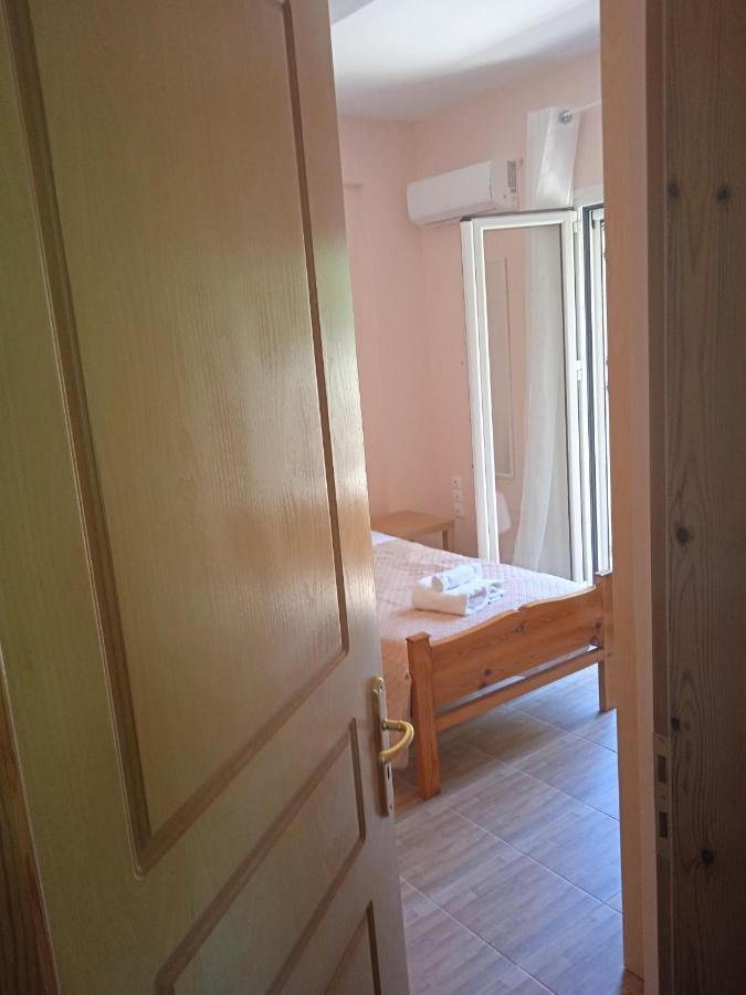Ligeris House 1 In Agioi Deka *